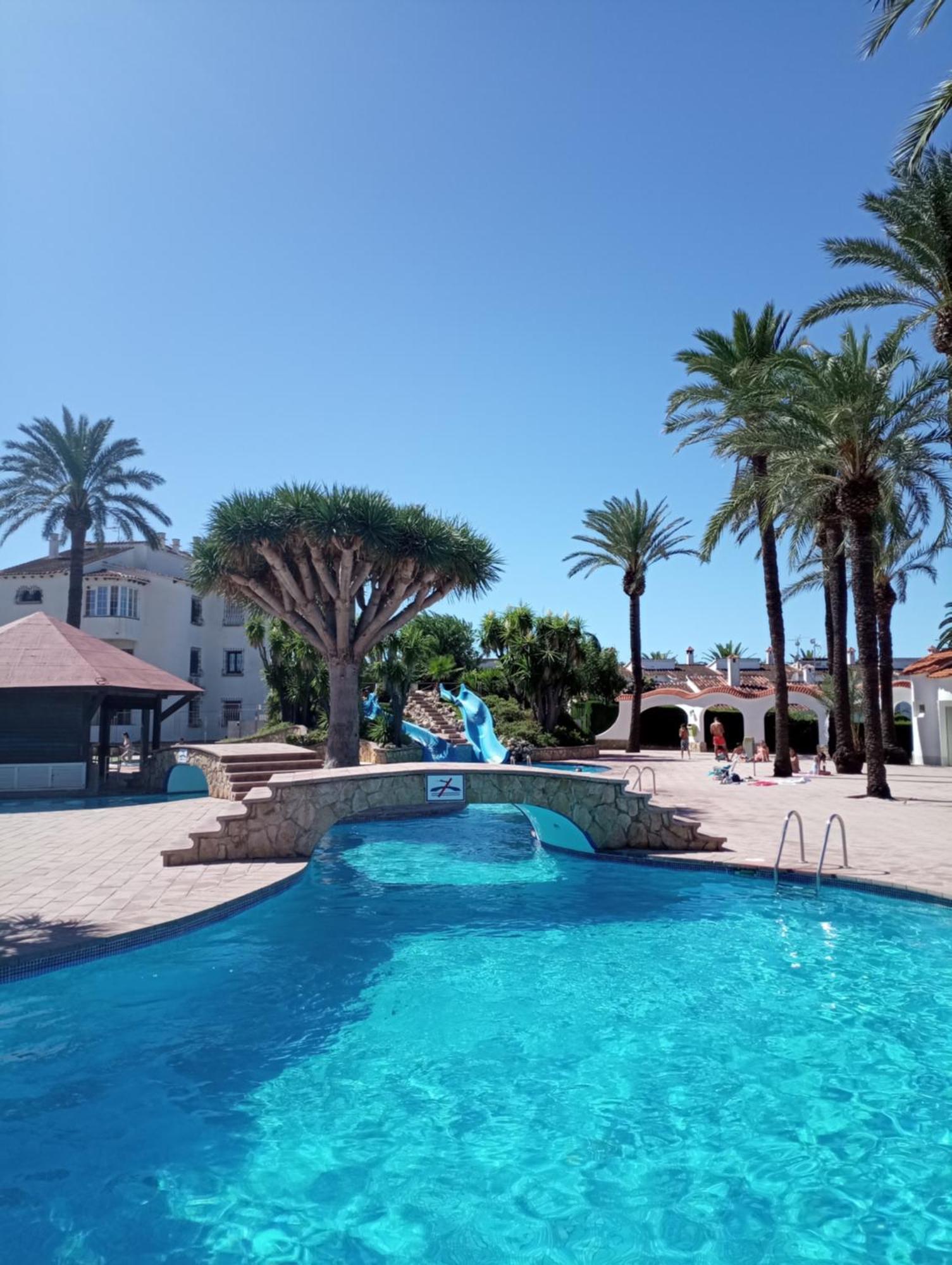 Alojamiento Con Piscina Y Chiringuito Denia Exterior foto